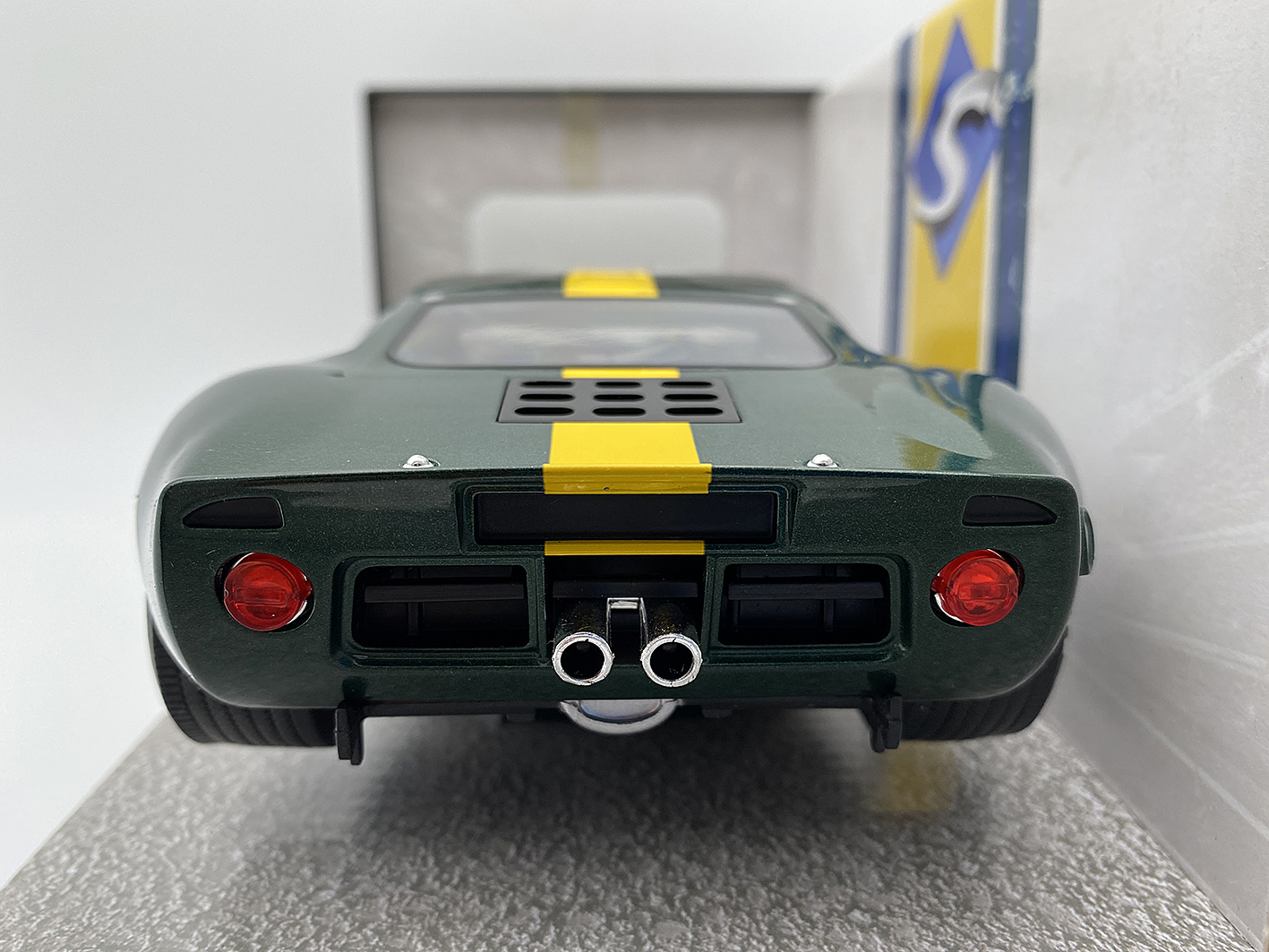  SOLIDO  1 18 FORD GT40 MK1 RACING  VERDE AG TOY CARS