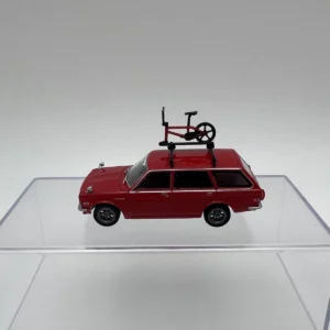 TARMAC WORKS 1:64 DATSUN BLUEBIRD 510 WAGON
