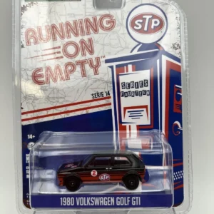 GREENLIGHT 1:64 VW GOLF GTI STP