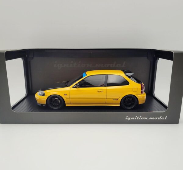 IGNITION MODEL 1:18 HONDA CIVIC (EK9) TYPE R YELLOW - AG TOY CARS