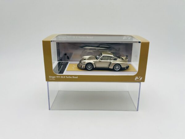 FINCLASSICALL 1:64 SINGER 911 DLS TURBO GOLD