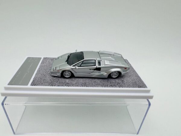 FINCLASSICALL 1:64 COUNTACH 25TH ANNIVERSARIO SILVER - Imagen 3