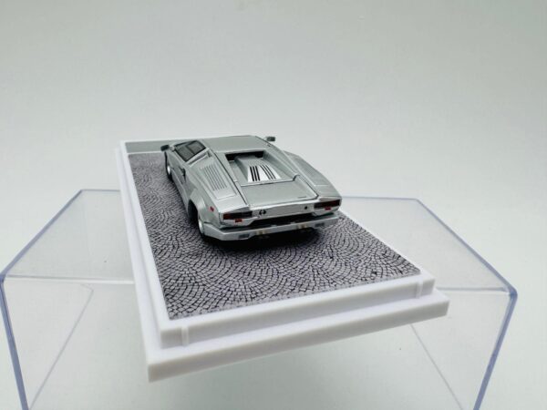 FINCLASSICALL 1:64 COUNTACH 25TH ANNIVERSARIO SILVER - Imagen 4