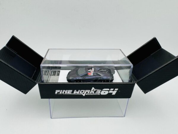 FINE WORKS64 1:64 LAMBORGHINI LP700 PURPLE - Image 6