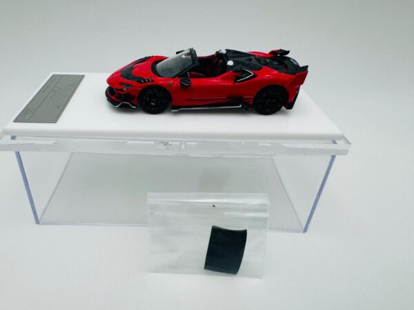 HKM 1:64 MANSORY SF90 F9XX RED CONVERTIBLE - Imagen 2