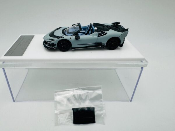 HKM 1:64 MANSORY SF90 F9XX GREY CONVERTIBLE - Imagen 2