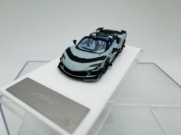 HKM 1:64 MANSORY SF90 F9XX GREY CONVERTIBLE - Imagen 3