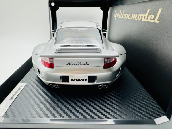 IGNITION MODEL 1:18 PORSCHE 997 RWB SILVER IG3246 - Imagen 8