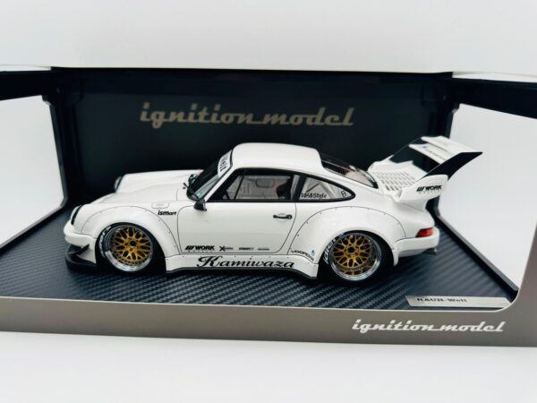 IGNITION MODEL 1:18 PORSCHE 930 RWB WHITE IG2481 - Imagen 2