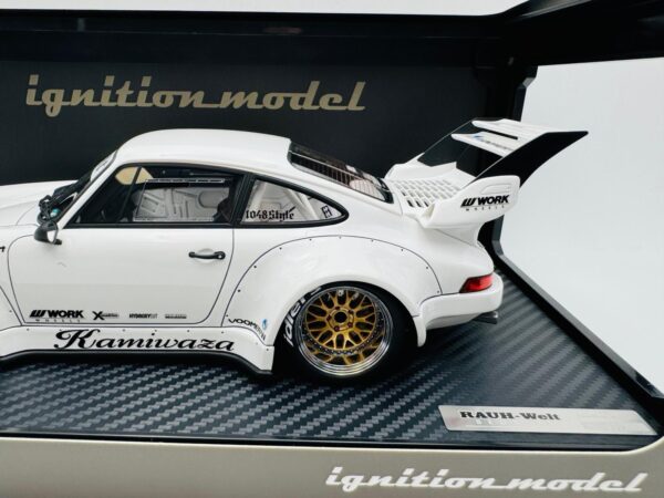 IGNITION MODEL 1:18 PORSCHE 930 RWB WHITE IG2481 - Imagen 3