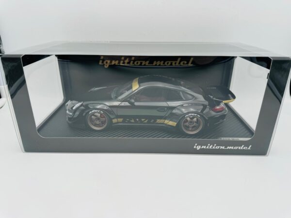 IGNITION MODEL 1:18 PORSCHE 997 RWB BLACK IG3247 - Image 3