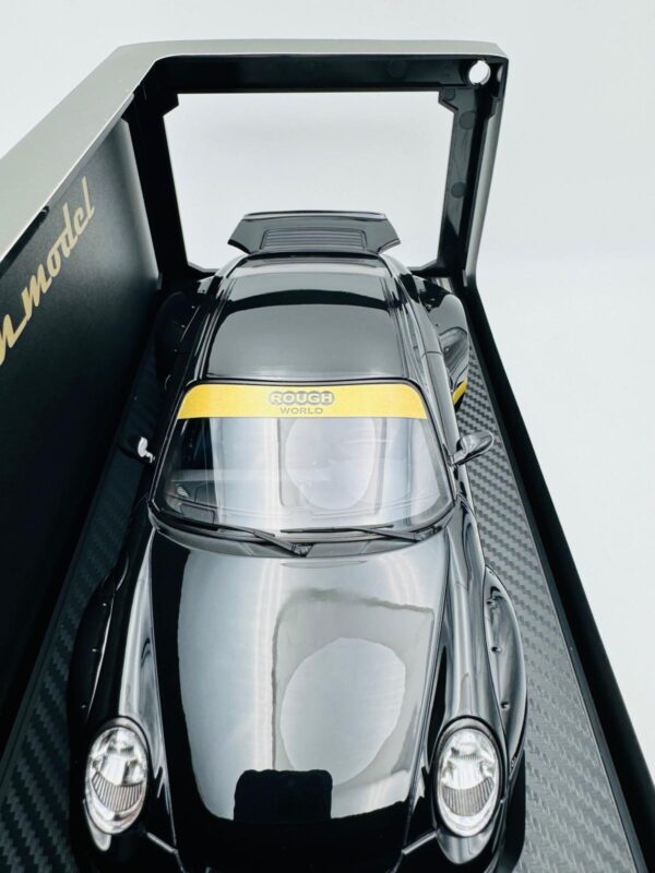 IGNITION MODEL 1:18 PORSCHE 997 RWB BLACK IG3247 – Image 7