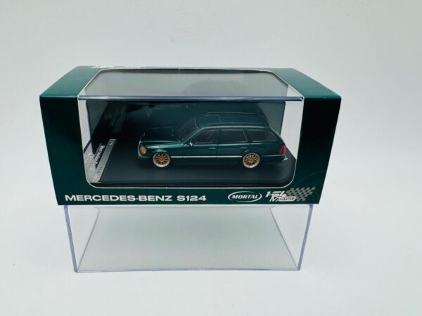 MORTAL 1:64 MERCEDES BENZ S124 CROCK GREEN