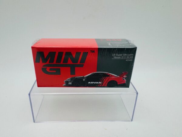 MINI GT 1:64 NISSAN SILVIA S15 LB-SUPER SILHOUETTE ADVAN