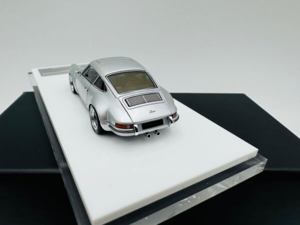 MY64 1:64 KAEGE RETRO COUPE CLASSIC SILVER - Imagen 5