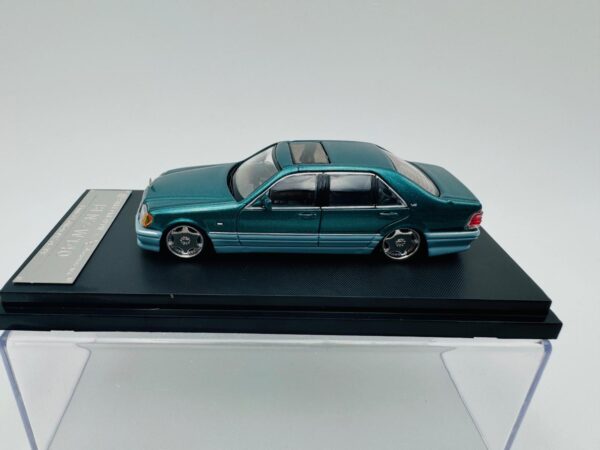 STREET WARRIOR 1:64 MERCEDES BENZ W140 GREEN - Imagen 3