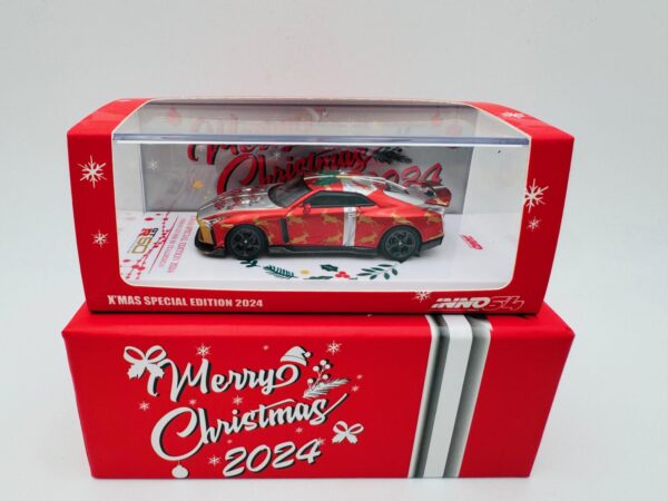 INNO MODELS 1:64 NISSAN GT-R50 BY ITALDESIGN X MAS 2024