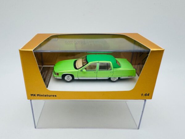 MK 1:64 CADILLAC FLEETWOOD METALLIC GREEN