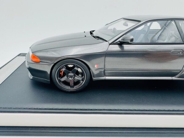 MOTORHELIX 1:18 NISSAN GTR R32 CUSTOMIZED VERSION GUN GREY 117/199 UNITS – Bild 7