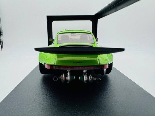 SOLIDO 1:18 PORSCHE KS-R GREEN 2022 - Imagen 4