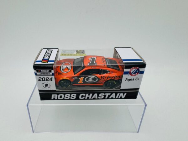 LIONEL REACING 1:64 CHEVROLET CAMARO ZL1  NASCAR ROSS CHASTAIN