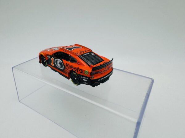 LIONEL REACING 1:64 CHEVROLET CAMARO ZL1  NASCAR ROSS CHASTAIN – Image 3