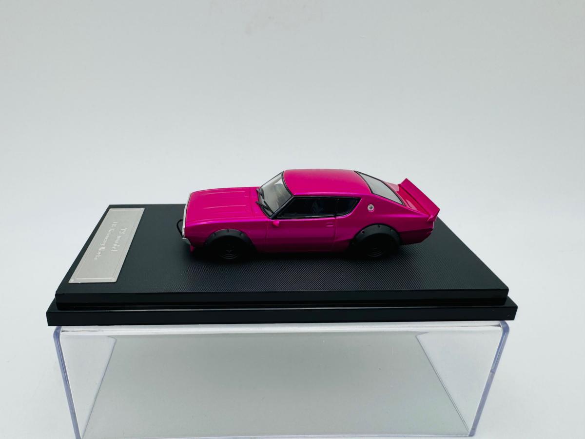 TS 1:64 NISSAN SKYLINE GTR2 ROSE RED - Image 2