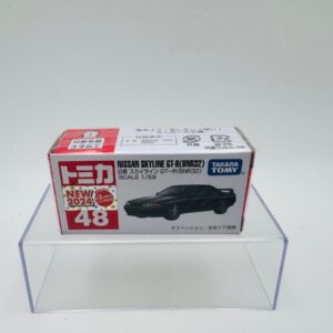 TOMICA 1:64 NISSAN GTR R32