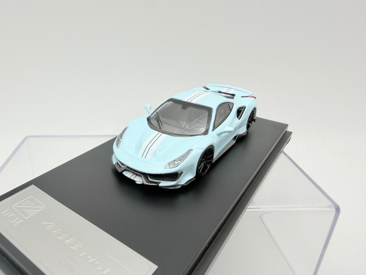 DCM 1:64 FERRARI 488 PISTA NOVITEC LIGHT BLUE - Image 3