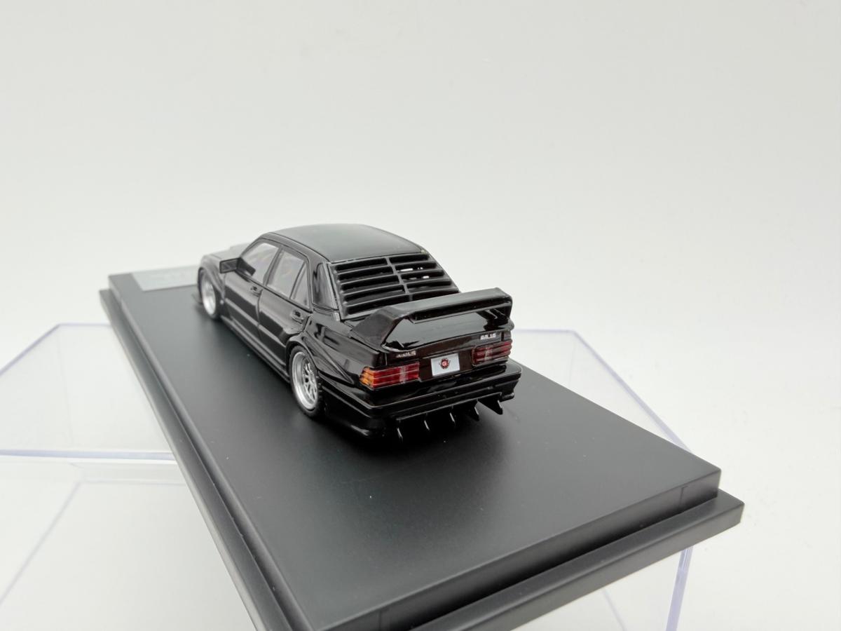 DCM 1:64 MERCEDES 190E MODIFIED PIANO BLACK - Image 4