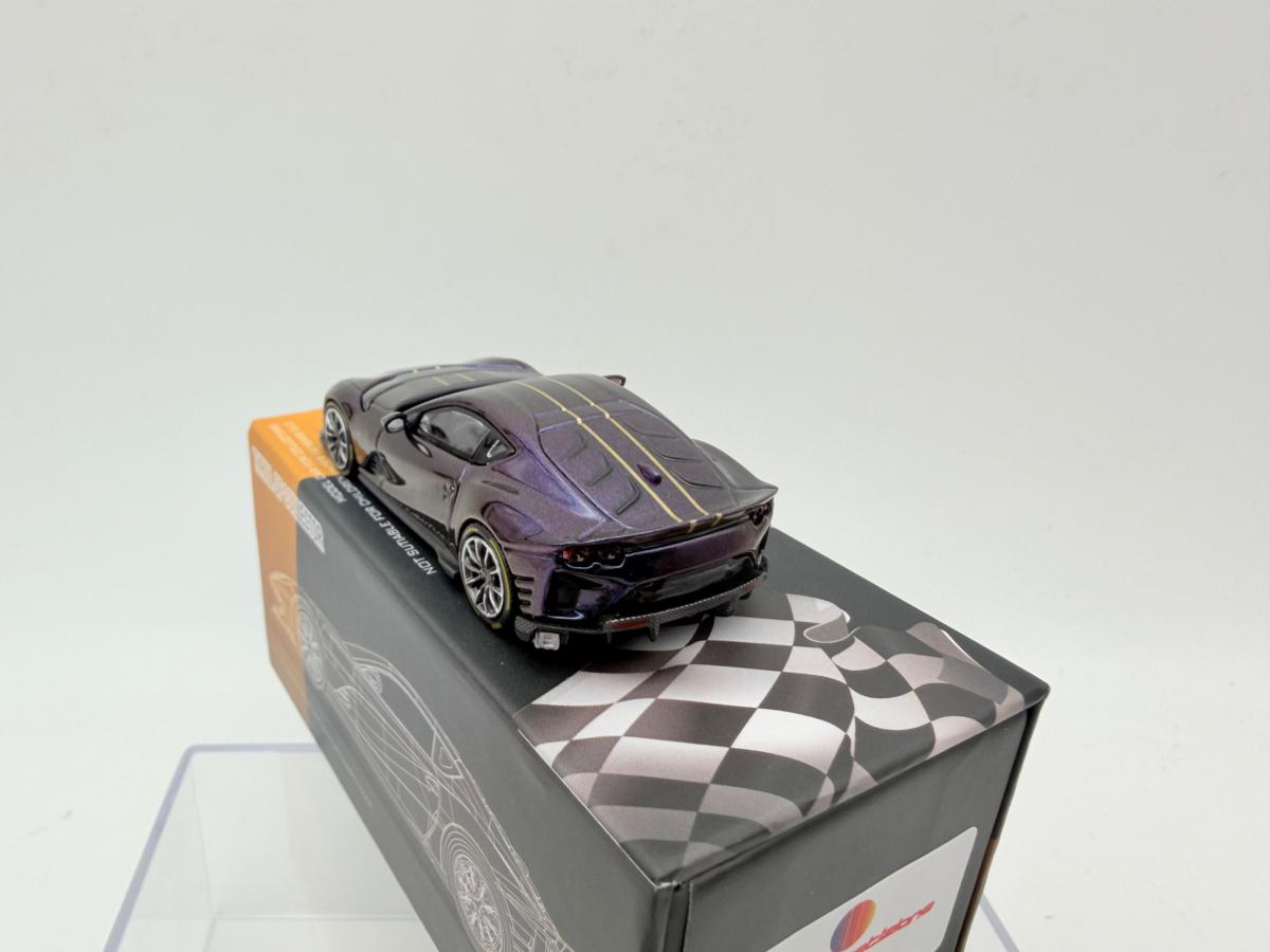 TOC 1:64 FERRARI 812C CHAMELEON PURPLE – Bild 3