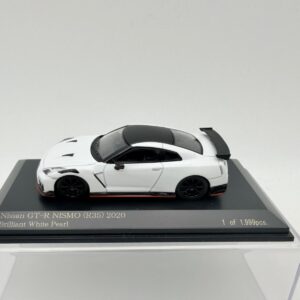 CARNEL 1:64 NISSAN GTR NISMO R35 BRILLIANT WHITE PEARL