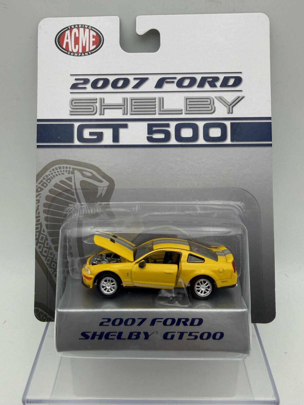 ACME 1:64 FORD SHELBY GT500 2007 YELLOW