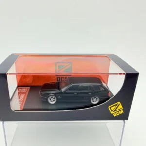 DCM 1:64 BMW E34 TOURING LOWRIDE BLACK