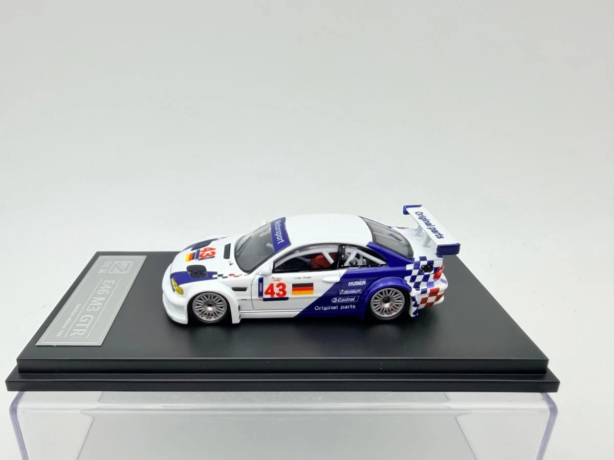 DCM 1:64 BMW M3 GTR E46 - Imagen 2
