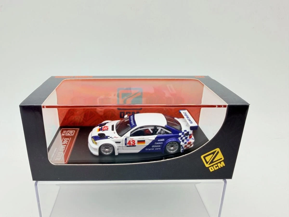 DCM 1:64 BMW M3 GTR E46
