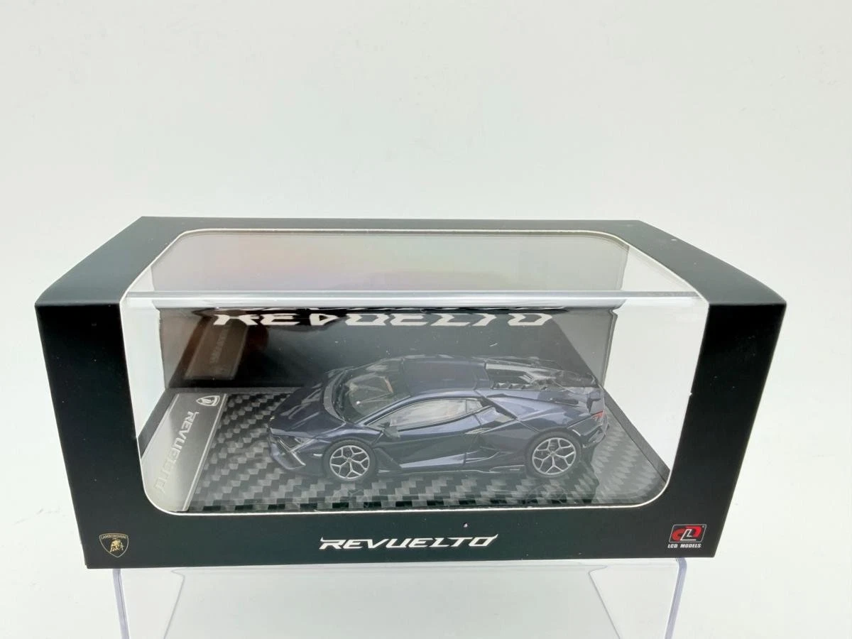 LCD 1:64 LAMBORGHINI REVUELTO AURORA BLUE