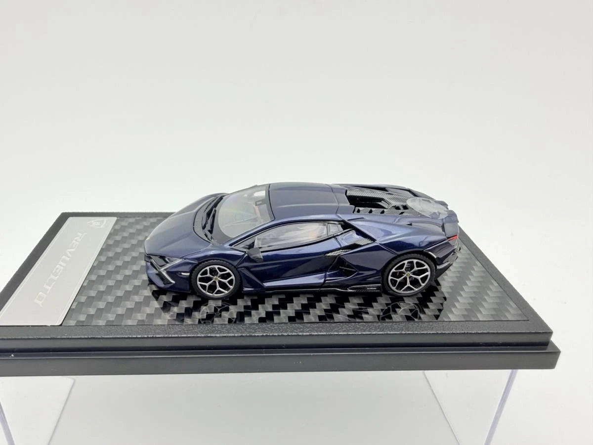 LCD 1:64 LAMBORGHINI REVUELTO AURORA BLUE - Imagen 2