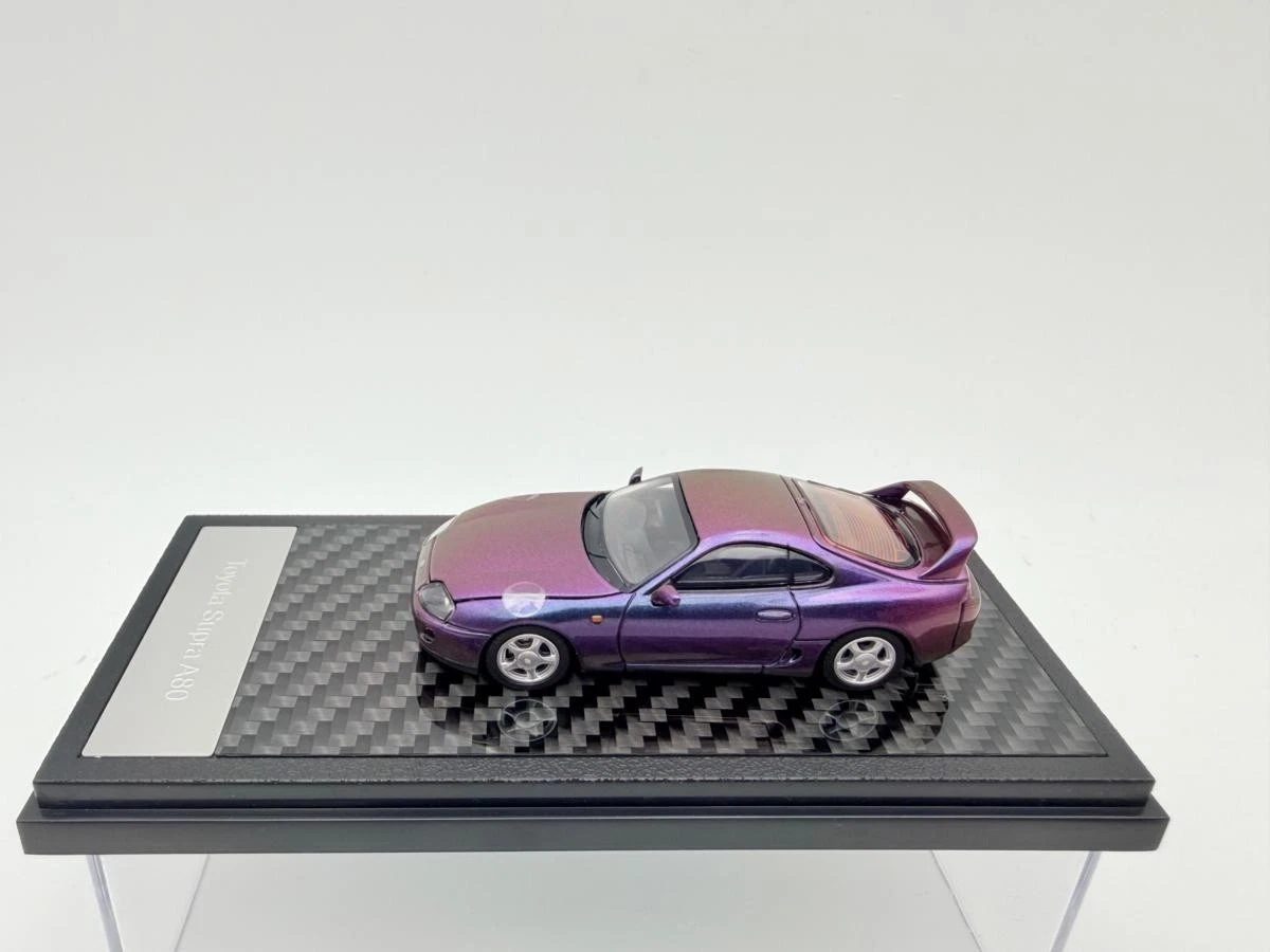 LCD 1:64 TOYOTA SUPRA CHAMELEON PURPLE - Imagen 2