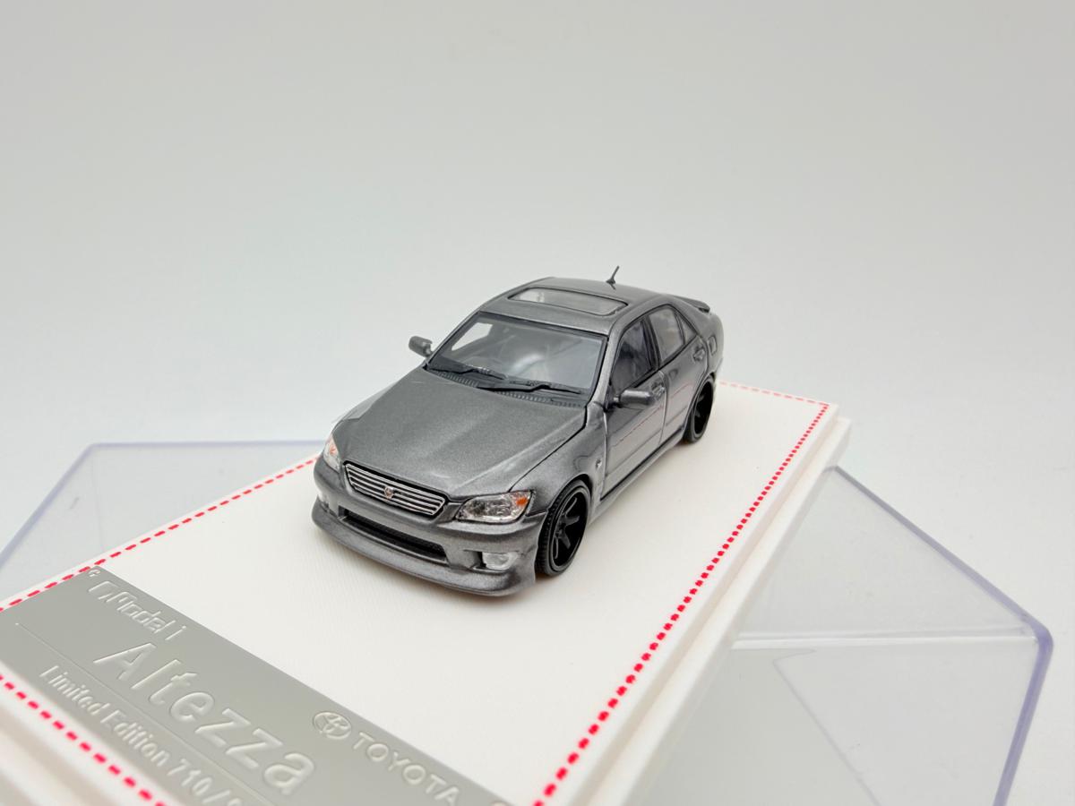 MODEL ONE 1:64 TOYOTA ALTEZZA RS200 SXE10 GUMMETAL GRAY NOVEDAD - Imagen 3