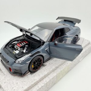 MOTORHELIX 1:18 NISSAN GTR NISMO R35 SPECIAL EDITION 2022 NISMO STEALTH GRATY