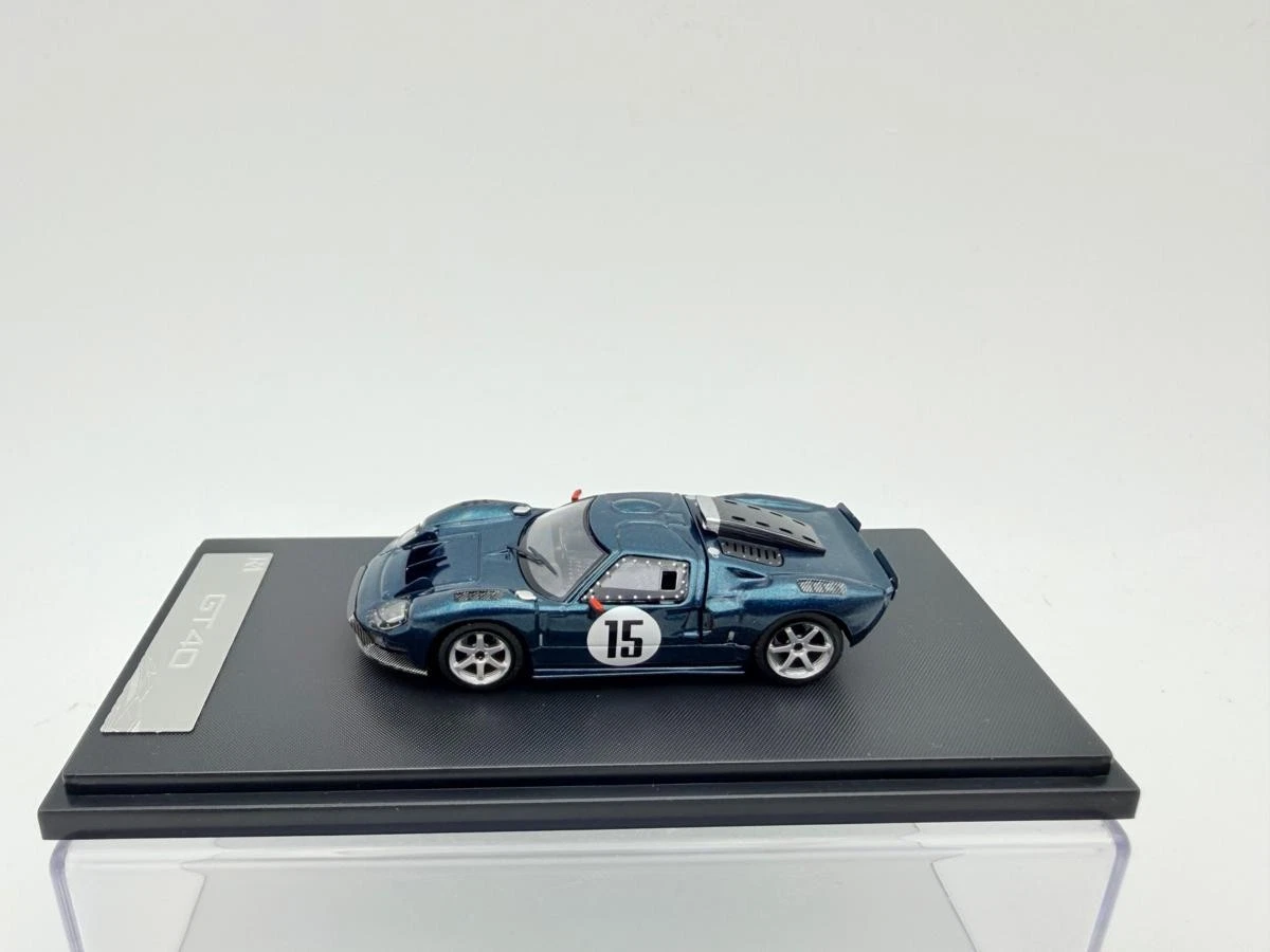 RHINO MODEL 1:64 FORD GT40 ENGINE HOOD GREEN