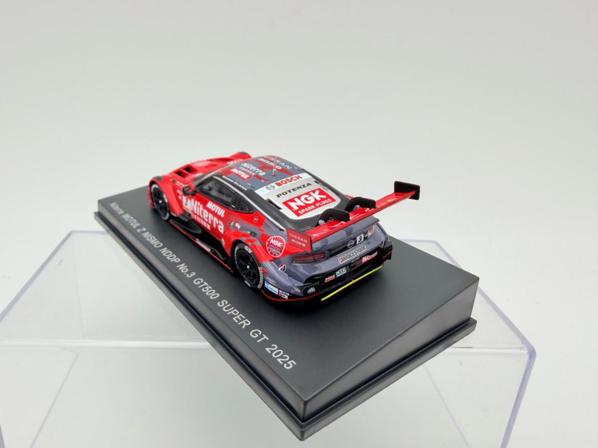 SPARK 1:64 NITERRA MOTUL Z NISMO Nº3 GT500 SUPER GT 2025 NOVEDAD - Imagen 3