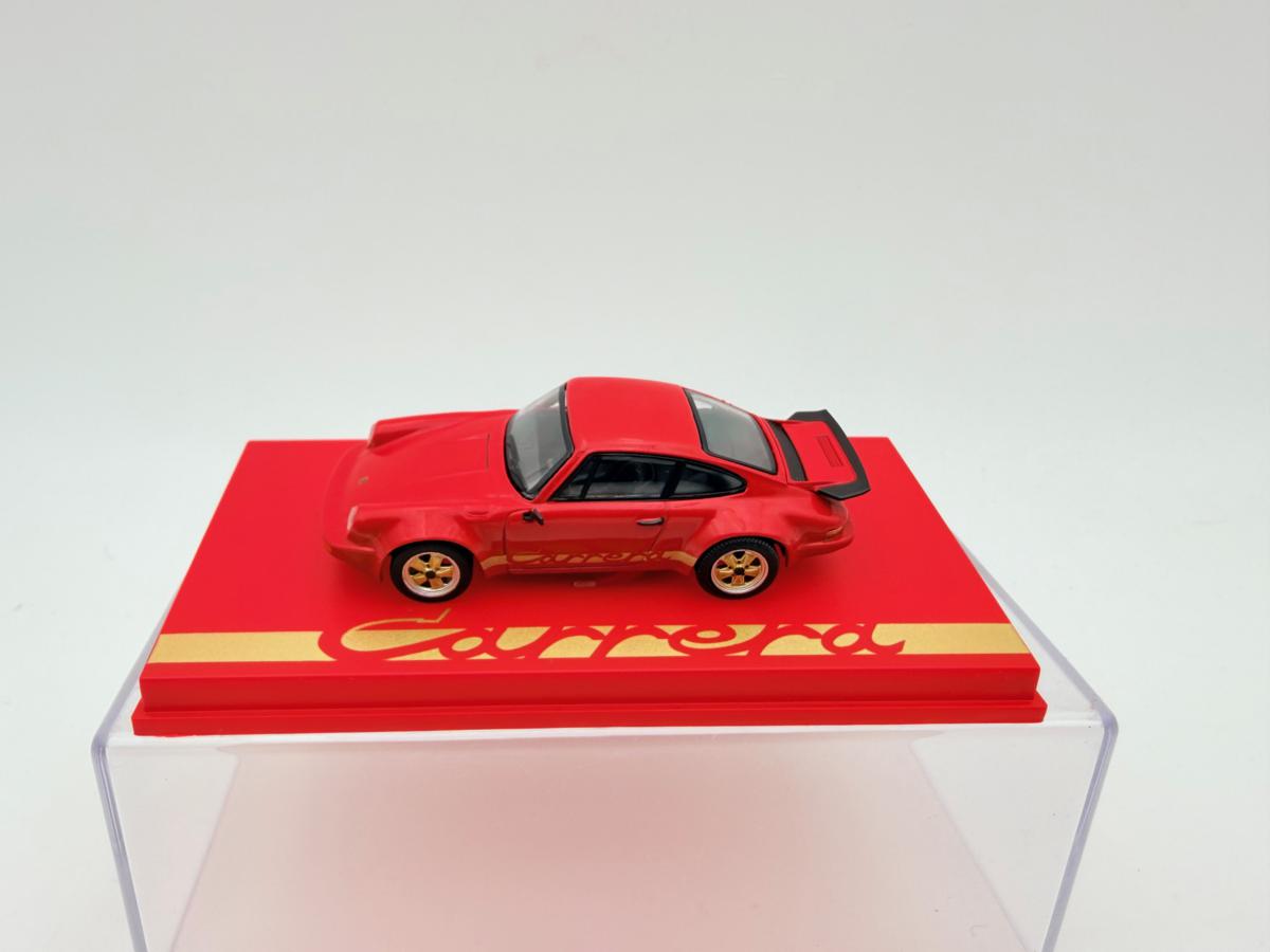 SPARK 1:64 PORSCHE 911 RS 3.0 RED NOVEDAD - Imagen 2