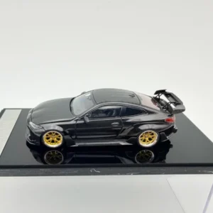 STREET WEAPON 1:64 BMW M4 CARBON