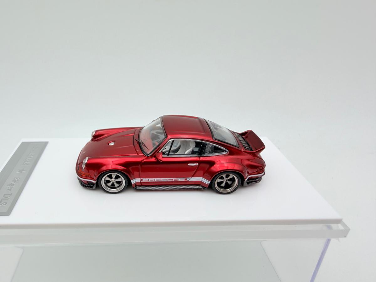 ZINCIT MODEL 1:64 PORSCHE SINGER DLS WINE RED NOVEDAD