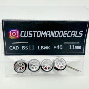 CUSTOMADDECALS 1:64 RUEDAS BS11 LBWK F40 SILVER