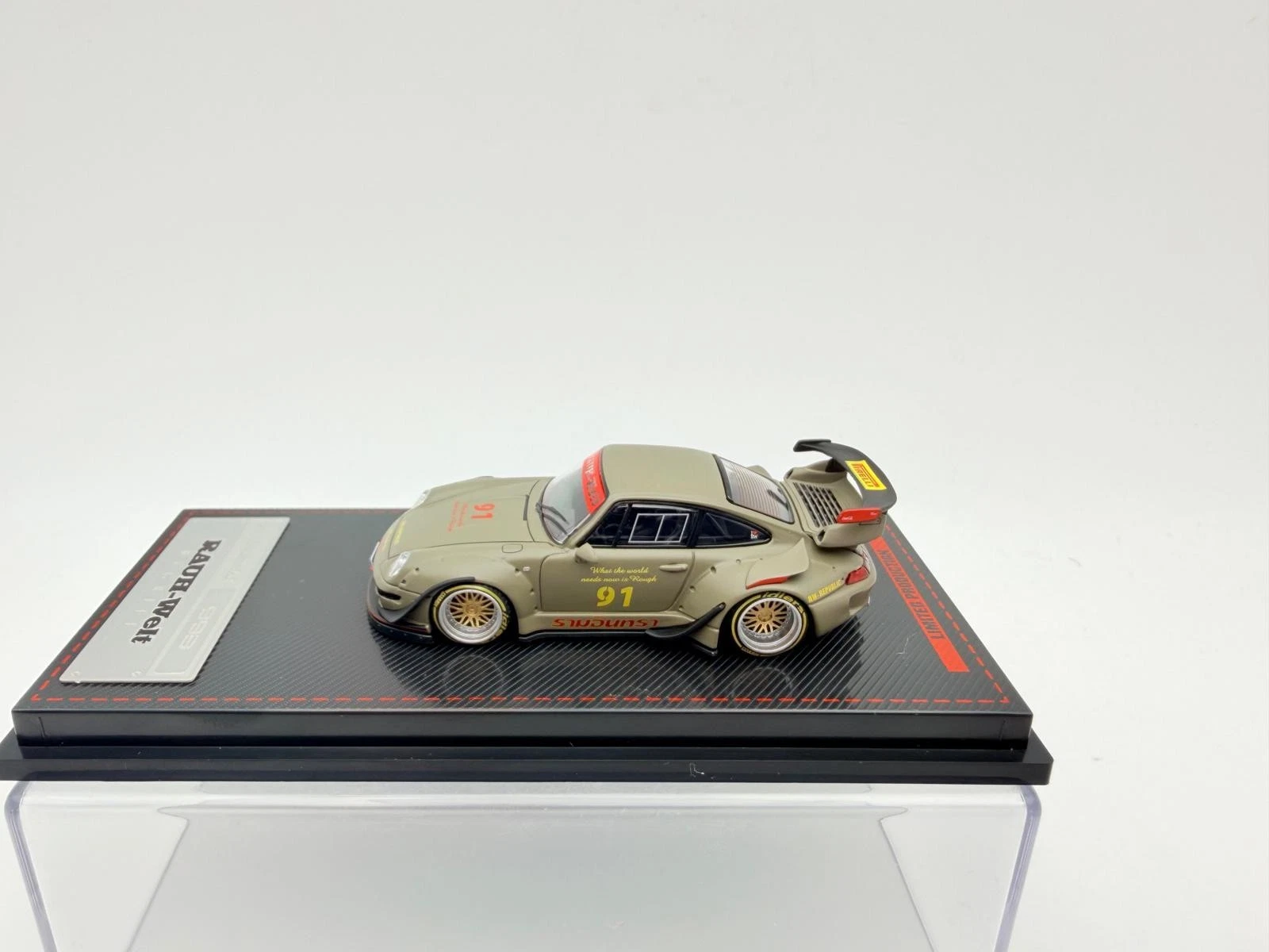 IGNITION 1:64 PORSCHE RWB 993 MATTE GREEN - Imagen 2