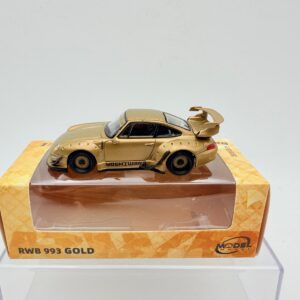 MODEL 1:64 PORSCHE RWB 993 GOLD