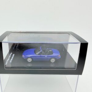 MOTORHELIX 1:64 MAZDA MX5 MIATA LAGUNA BLUE